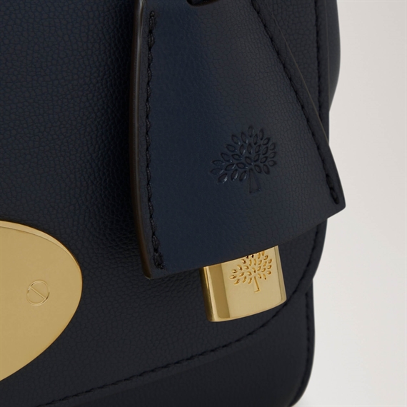 Mulberry Lily Night Sky Micro Classic Grain